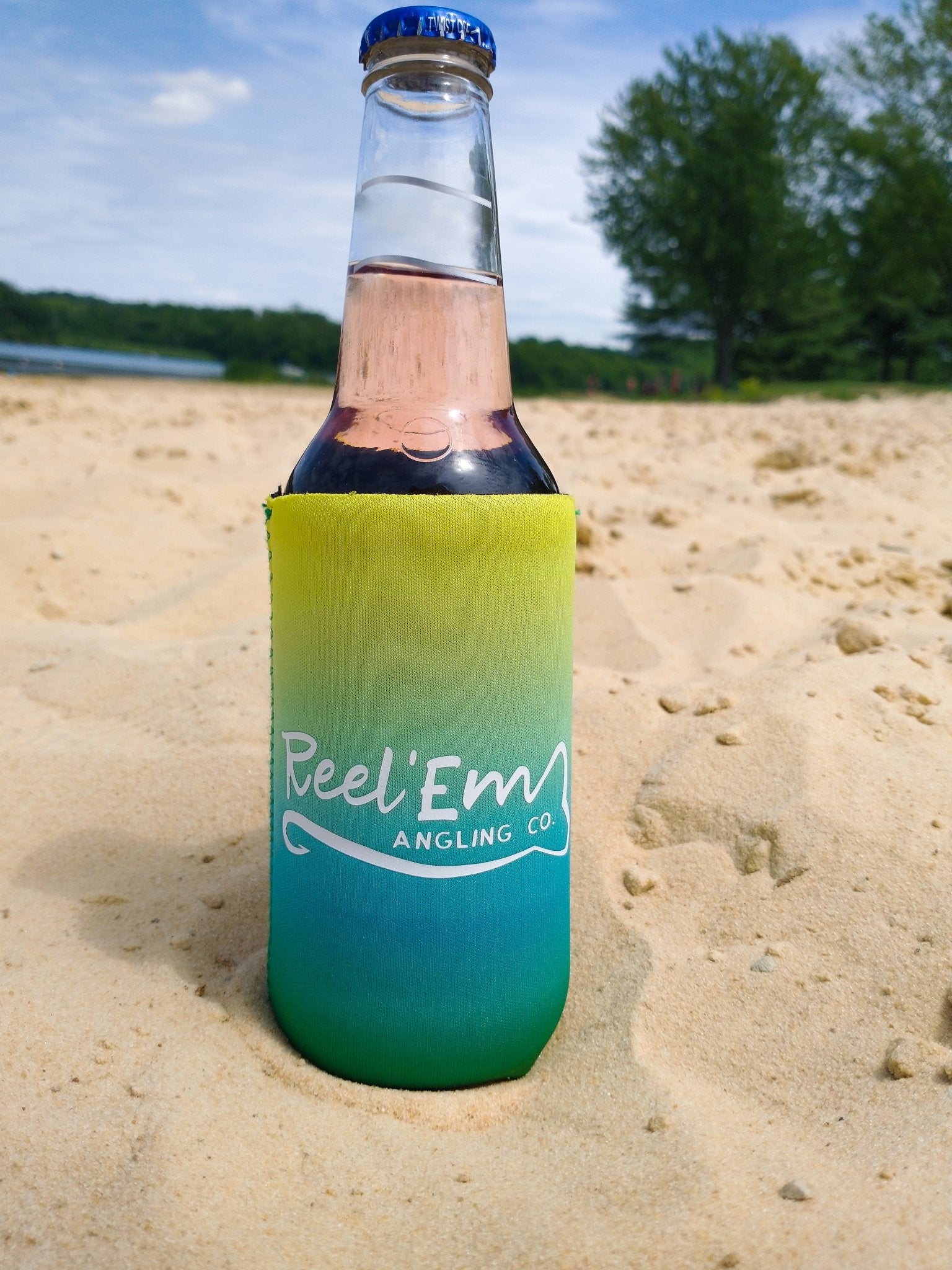 Gradient Slim Coozie - Reel 'Em Angling Co.