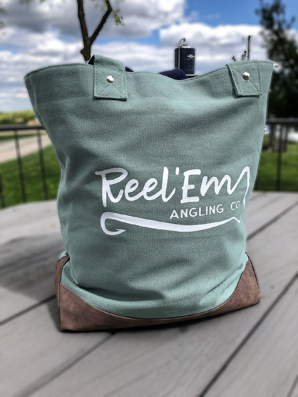 Reel Canvas Tote - Reel 'Em Angling Co.